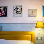 Diana Hotel 3*